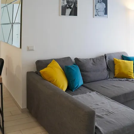 Apartamento Scugnizzo Chiaia Nápoles
